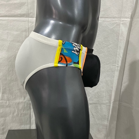 Men’s little boy blue swimwear - Picture 7 of 8